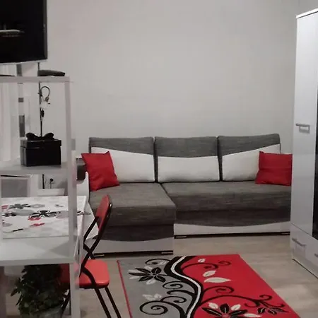 Апартаменты Monika Apartman *